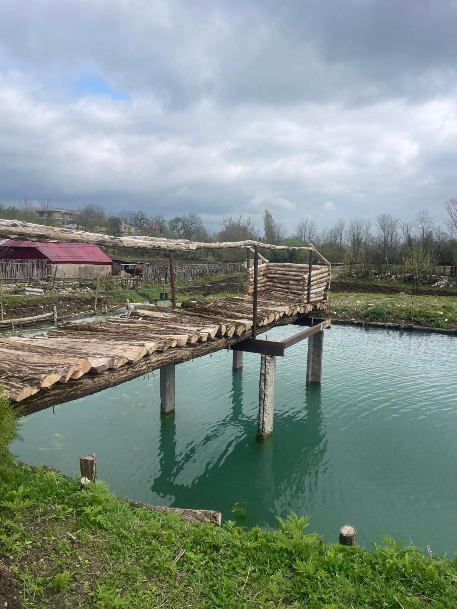 Kirta Hotel Gordi Luaran gambar